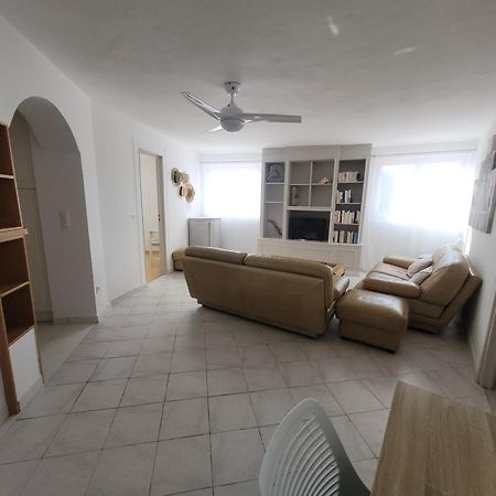 A Louer Haut De Villa 4 Pieces A Sainte-Maxime Golfe De St-Tropez Zewnętrze zdjęcie