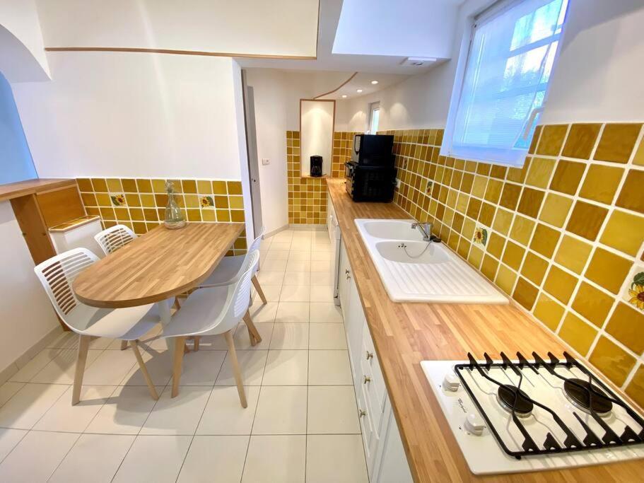 A Louer Haut De Villa 4 Pieces A Sainte-Maxime Golfe De St-Tropez Zewnętrze zdjęcie