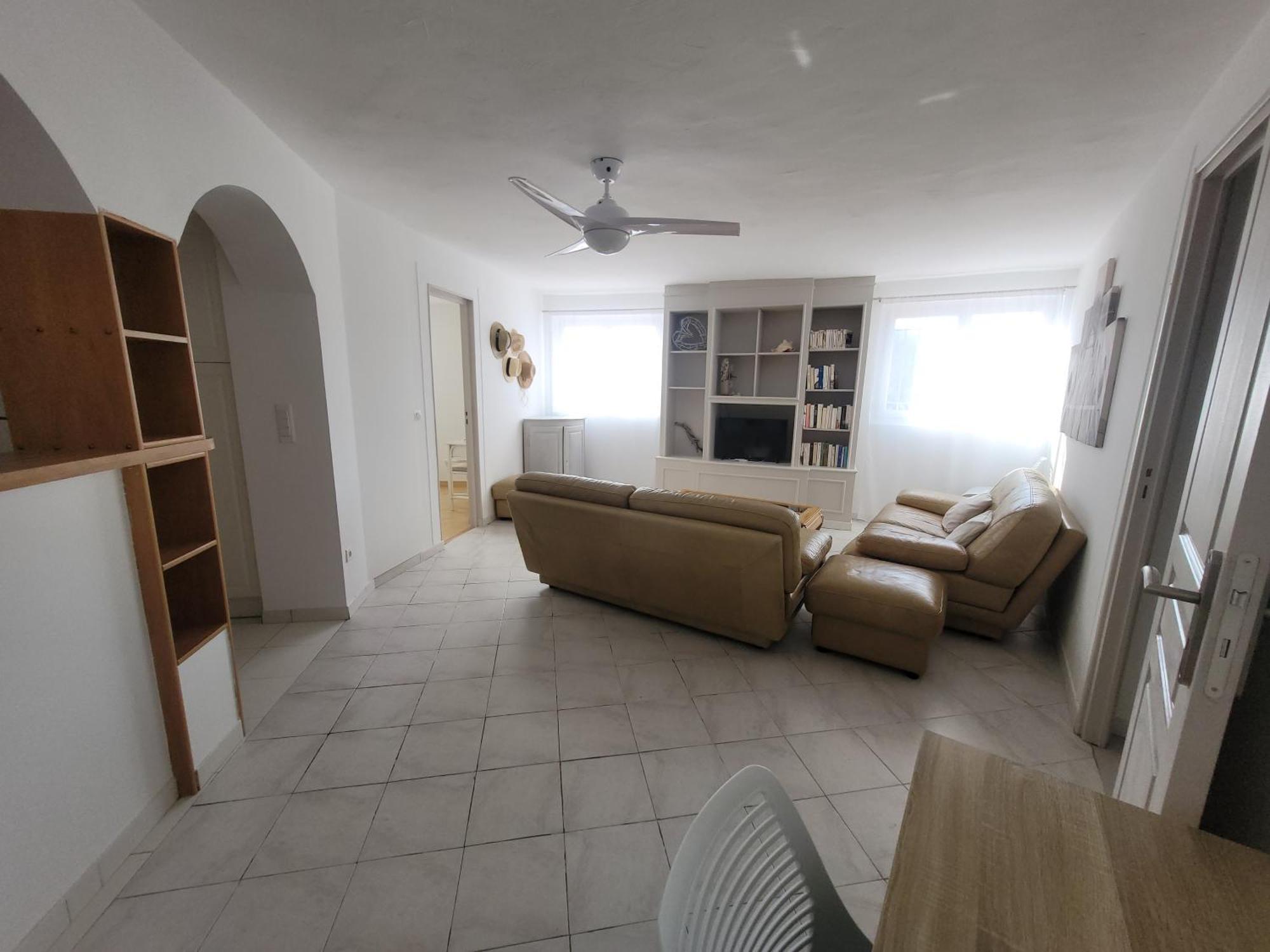 A Louer Haut De Villa 4 Pieces A Sainte-Maxime Golfe De St-Tropez Zewnętrze zdjęcie